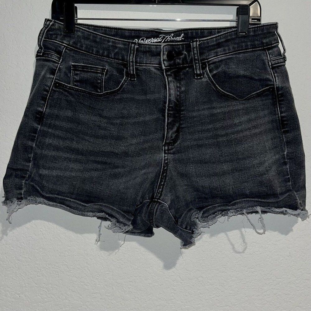 Universal Thread size 10 / 30 distressed black Denim Shorts frayed hem thrashed